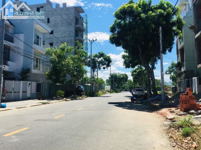 Bán nhà Phạm Tuấn Tài - 3 tầng, 5PN, Đoạn gần sông, đang có hợp đồng thuê - 1