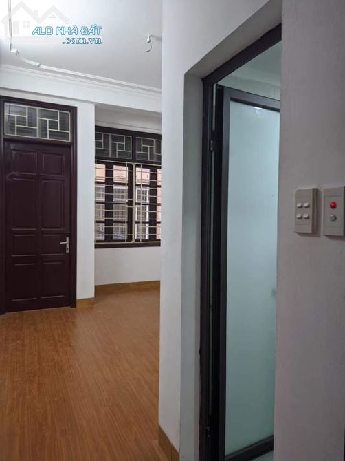 Bán nhà 4 tầng ngõ 72 Tôn Thất Tùng, gần ĐH Y Hà Nội 51m Mt 4m giá 4 tỷ 550tr - 1