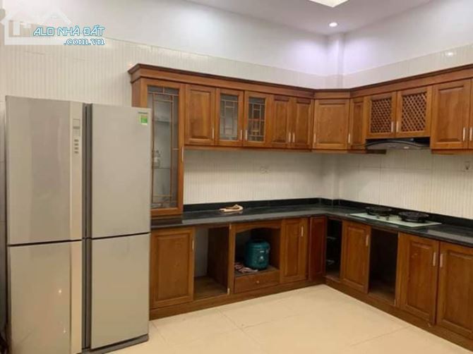 Bán nhà 4 tầng đường Nguyễn Trãi, gần Ngã Tư Sở, Nhà đẹp giá 4 tỷ 800tr - 1