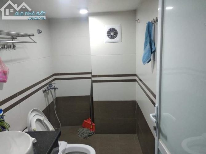 Nhà ở Văn Quán, Hà Đông, cách đg Trần Phú 100m, Ôtô đỗ cửa. DT38m2x5T, MT 4.2m Giá 4.05 tỉ - 3