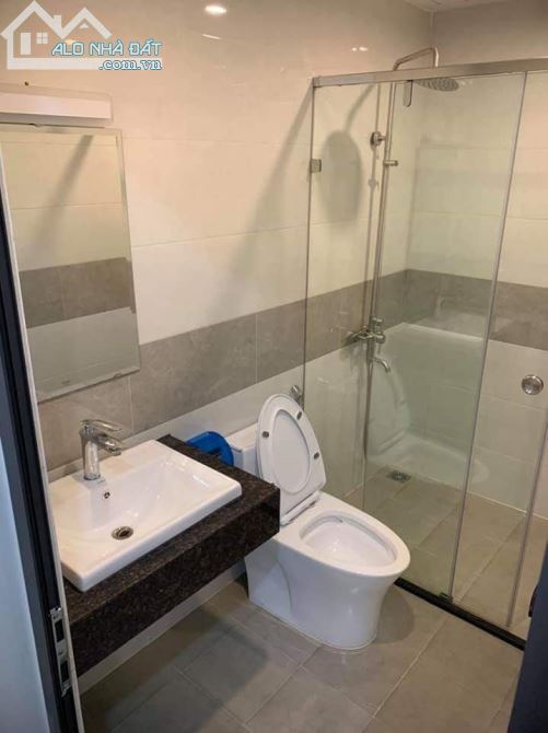 Nhà phân lô cạnh sân vận động Tô Hiệu, Hà Đông, Ôtô vào nhà. DT 42m2x4T, MT 4m Giá 5.05 tỉ - 2