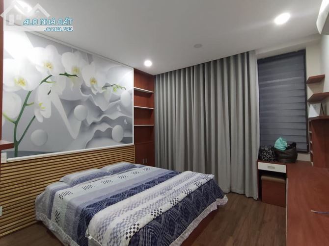 Hẻm  xe hơi, Quận 10, 40m2, 4 tầng , 7,5 tỷ - 1