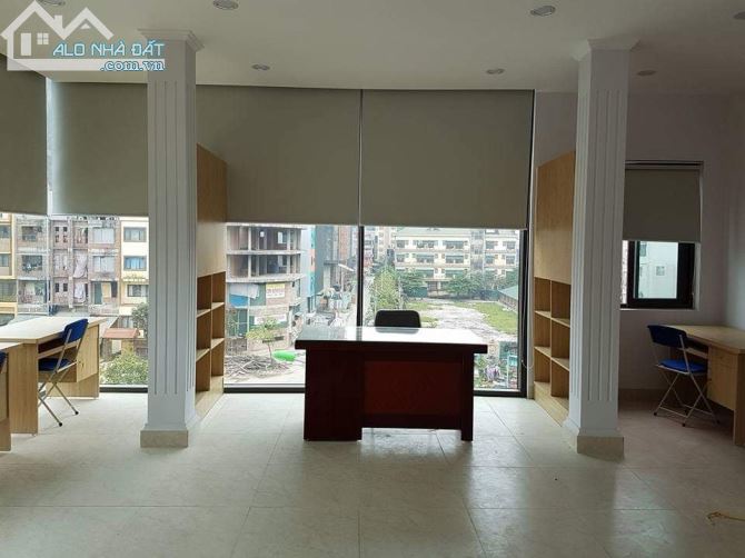 Cho Thuê Văn Phòng Gía Rẻ 40m2 Gía 5tr/th Full Nội Thất