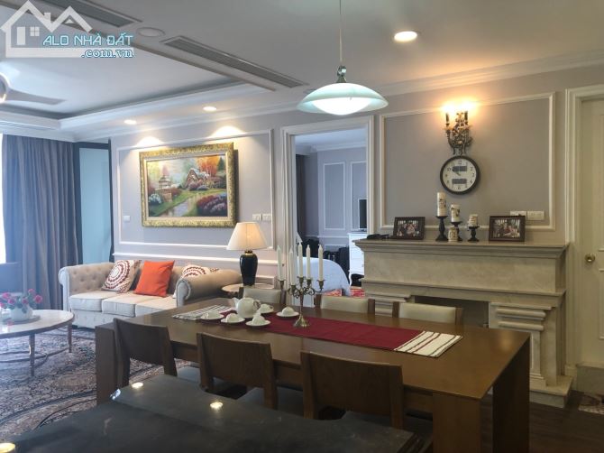 Cần bán nhanh căn hộ cao cấp Tân Hoàng Minh - 36 Hoàng Cầu, 92m2, 2PN, giá thỏa thuận