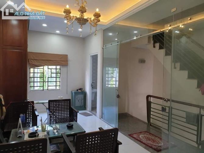 Nhà đẹp Quận 10, 55m2, chỉ 8.2 tỷ. - 2