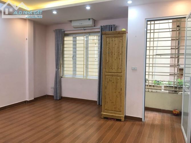Bán nhà 6 tầng 75m2 16 phòng khép kín, Đường Nguyễn Trãi, gần Ngã Tư Sở, giá 9,5 tỷ - 1