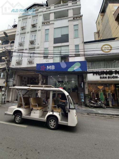 Bán khách sạn mặt phố Hàng Cân, Hoàn Kiếm DT 120m2, MT 6m, 8 tầng, mới, Giá 80 tỷ