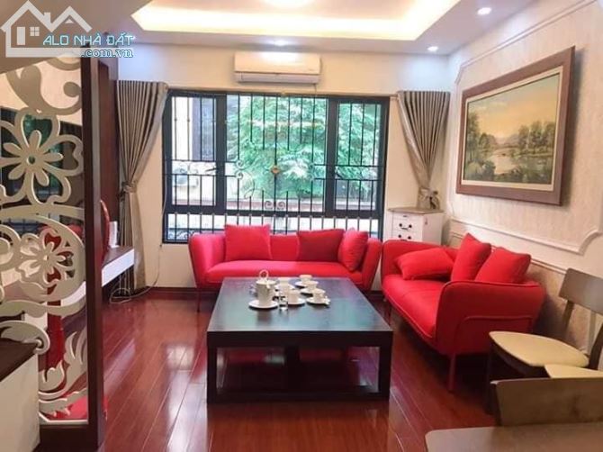 Cần bán  nhà đường Giải Phóng, Dt 45m2, 5 tầng, 6 ngủ, giá chỉ 3.6 tỷ. - 2