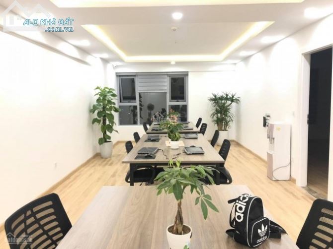 Cho Thuê Văn Phòng  DT 75M2 Gía 10tr/th Nội Thất Mới