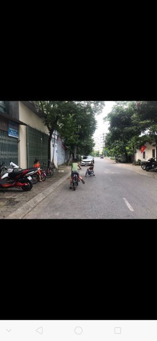 F318. Bán đất mặt phố Nguyễn Văn Hưởng kinh doanh 72m2. Giá 5,5 Tỷ - 2