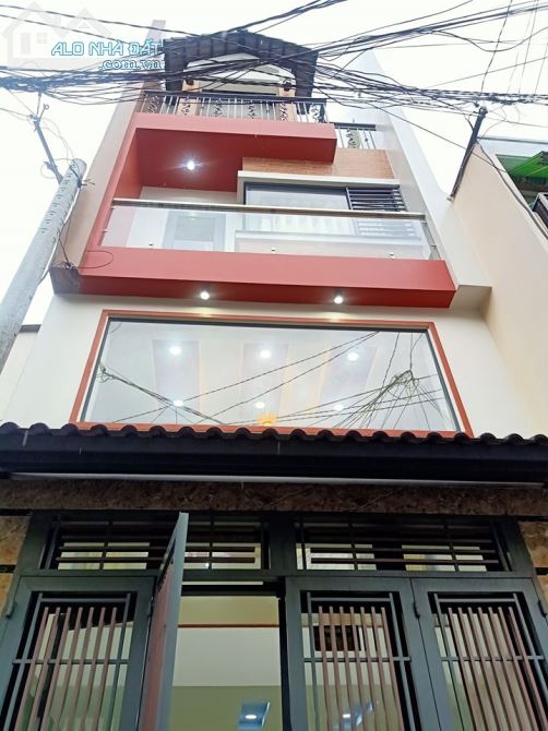 Bán gấp nhà đẹp, 4 lầu, Quận 10, Xe hơi, 56m2, chỉ 7.5 tỷ