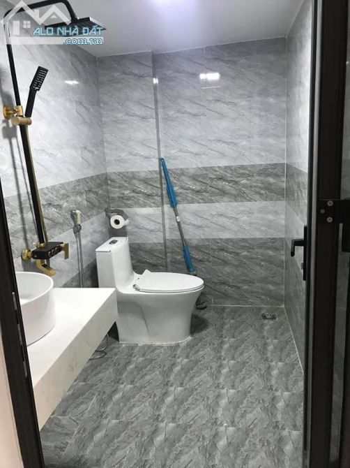 Bán nhà 40m x5 tầng phố Trần hữu Tước, ngõ rộng nông, giá 4 tỷ 500tr - 3