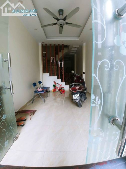 Bán nhà mặt ngõ phố Trương Định, Dt 35m2 x4 tầng, giá 4,3 tỷ - 2