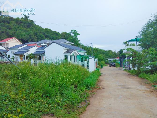 ĐẤT HẺM TRẦN HƯNG ĐẠO 501m2 LÀM KHÁCH SẠN. TƯƠNG LAI RA BIỂN CỰC GẦN - 2