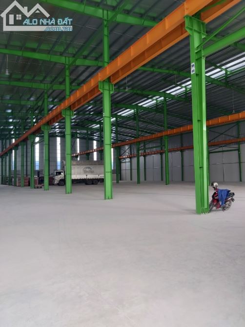 Cho thuê kho xưởng 1500m2,5000m2 tại KCN Nguyên Khê , nhận kho ngay