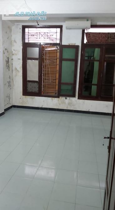 MẶT PHỐ THÁI THỊNH, 1 MẶT NGÕ, VỈA HÈ RỘNG, DT 118M2, MẶT TIỀN 6.9M, 6 TẦNG. GIÁ 28 TỶ - 1