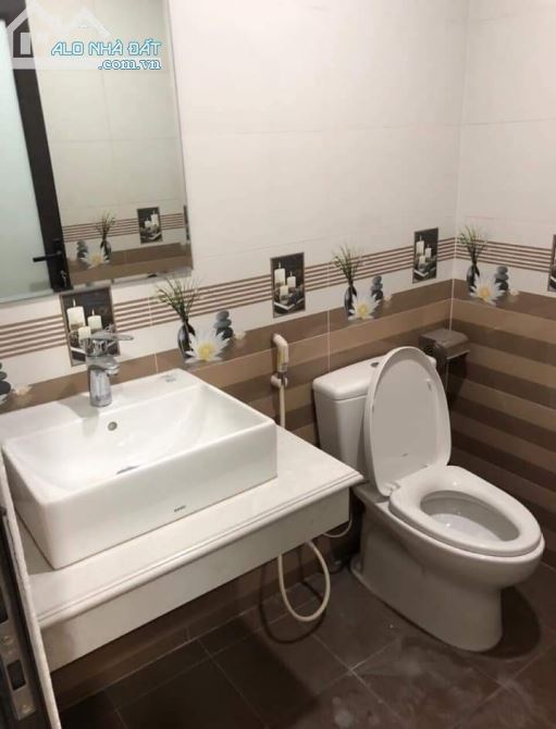 Nhà mặt đường Nguyễn Trãi, Thanh Xuân 93m2x7T MT gần 7m, T.Máy, Kinh doanh đỉnh, Giá 35 tỷ - 2