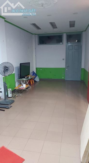 MẶT PHỐ THÁI THỊNH, 1 MẶT NGÕ, VỈA HÈ RỘNG, DT 118M2, MẶT TIỀN 6.9M, 6 TẦNG. GIÁ 28 TỶ - 4