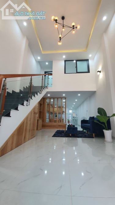 GÒ VẤP 65M2 NHÀ MỚI - SÁT MẶT TIỀN - BÁN TRẢ NỢ - 4.5 TỶ. - 1