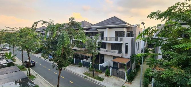 Hàng Ngộp  Chủ Bán  Biệt Thự 10x20m giá 28 tỷ & Nhà phố 6 x 17.6  giá 11 tỷ, sổ hồng - 6