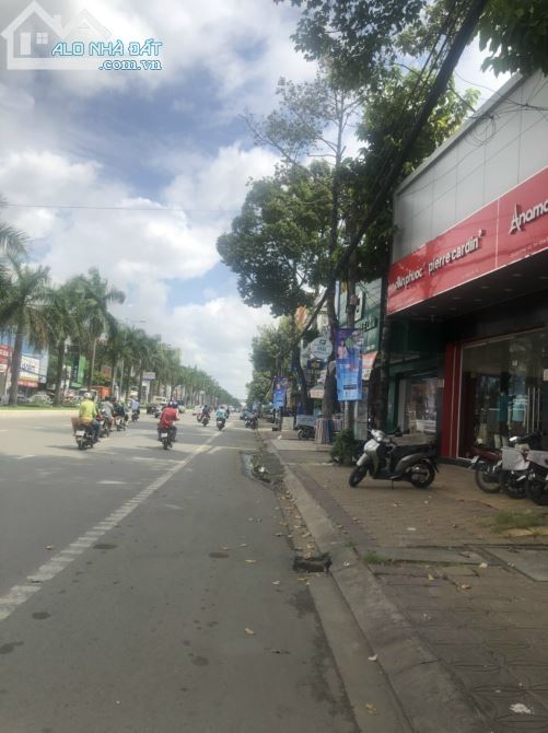Nhà Mặt Tiền Đường 3 Tháng 2 Cần Thơ Gần Ngã 4 Nguyễn Văn Linh Giá 17,5tỷ - 2