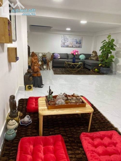 Nhà MT KD Thích Quảng Đức, P4, Phú Nhuận, 61m2. 5 tầng. Ninh mặt tiền. - 1