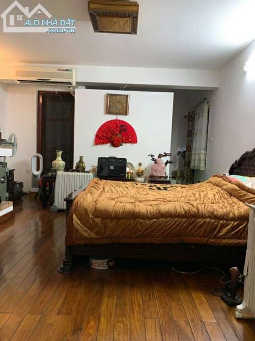 BÁN NHÀ ĐẸP MẶT PHỐ , Ô TÔ ĐỖ CỬA TẠI NGUYỄN NGỌC NẠI,70M2 GIÁ 13.1 TỶ - 3