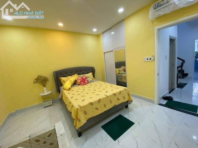 Nhà MT KD Thích Quảng Đức, P4, Phú Nhuận, 61m2. 5 tầng. Ninh mặt tiền. - 4