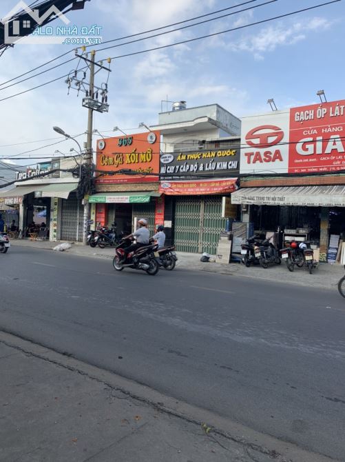 Bán nhà MT đường Thống Nhất, phường 11, DT 4,7x15m, 3 tầng, giá 10,5 tỷ