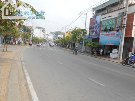 Bán Gấp Nền Đất Nhà Phố KDC Đại Học Bách Khoa Đường Nguyễn Duy Trinh