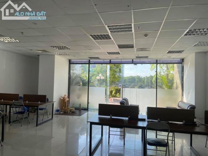 BÁN GẤP TOÀ VĂN PHÒNG TRUNG TÂM THANH XUÂN HÀ NỘI 120 M 7 TẦNG 35 TỶ