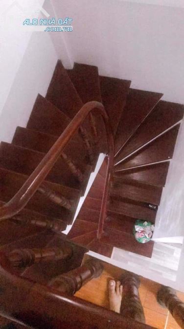 Bán nhà phân lô phố Hào Nam, Dt 40m2 x4 tầng Mt 4m, Ngõ rộng, thông, giá 4,5 tỷ - 2