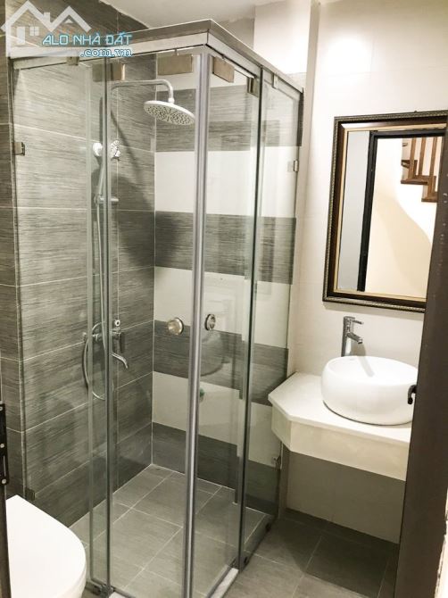 Bán nhà phân lô phố Hào Nam, Dt 40m2 x4 tầng Mt 4m, Ngõ rộng, thông, giá 4,5 tỷ - 3