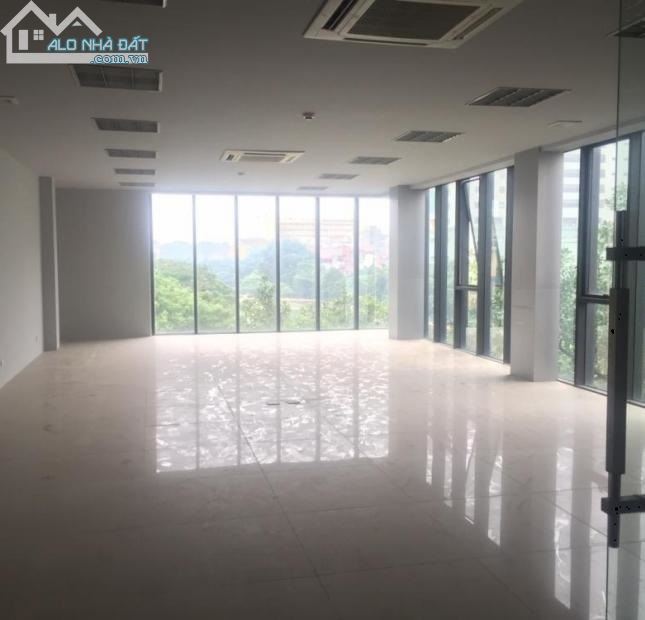 Cho thuê văn phòng tiêu chuẩn 35m2 view hồ,ánh sáng tự nhiên tại Chùa Láng,Đống Đa - 2