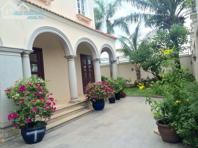 Bán gấp Villa mặt sông Thảo Điền quận 2 trong khu Compound An Ninh - 1