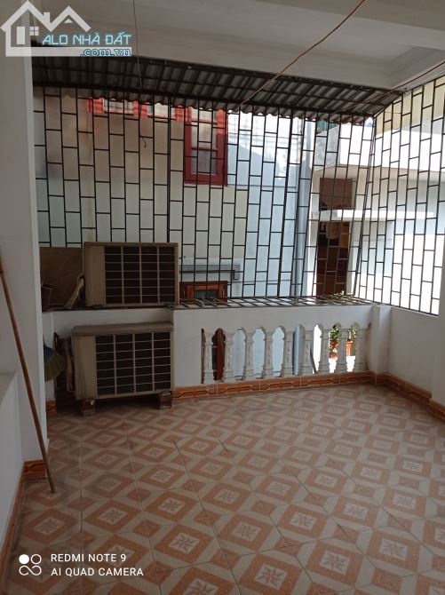 Bán nhà ngõ 236 phố Khương Đình, Dt 30m2 x5 tầng ,giá 3 tỷ 400tr - 5