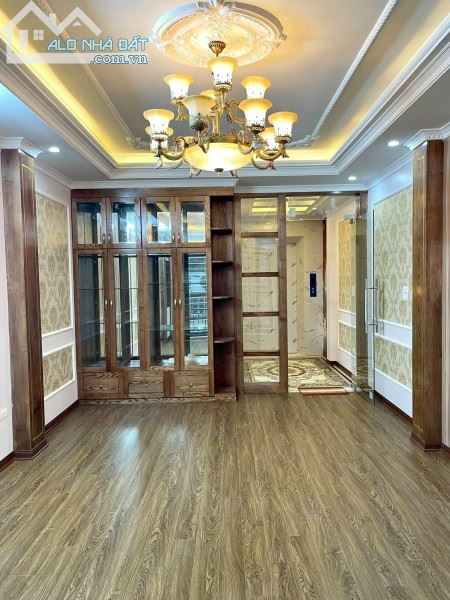 Bán nhà Vương Thừa Vũ, 50m2 x 7 tầng thang máy, nhà mới đẹp, 7 chỗ vào nhà, gần phố, 10 tỷ - 1