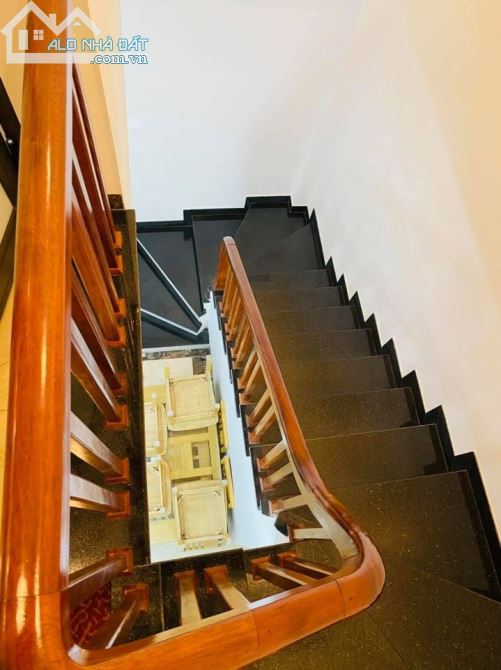 Bán nhà phố Kim Hoa, gần ngã tư Giải Phóng Lê Duẩn Dt 36m2 x5 tầng, giá 4,9 tỷ - 2