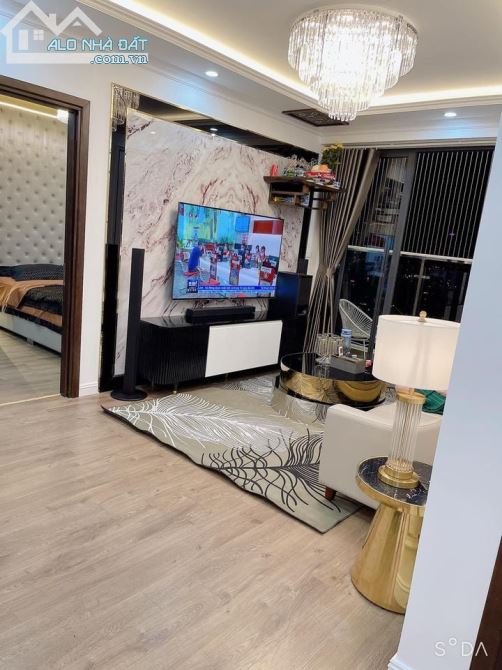Bán nhà mặt ngõ 8 phố Vũ Thạnh Dt 69m2 Mt 6m x4 tầng, Ô tô đõ cửa, giá 10,8 tỷ - 4