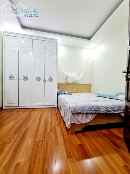 Bán nhà phố Kim Hoa, gần ngã tư Giải Phóng Lê Duẩn Dt 36m2 x5 tầng, giá 4,9 tỷ - 4
