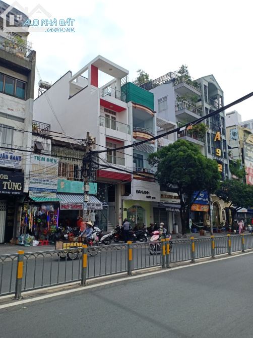 NHÀ MẶT TIỀN NGUYỄN BIỂU - NGUYỄN TRẢI, QUẬN 5, NGANG 4 x 22, CHO THUÊ 34 TR/TH, 15.5 TỶ