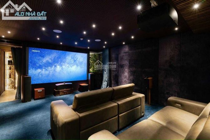 Bán biệt thự siêu Vip ngay trung tâm quận 3, đường Võ Thị Sáu - Pasteur, CN 560m2 ngang20m - 3