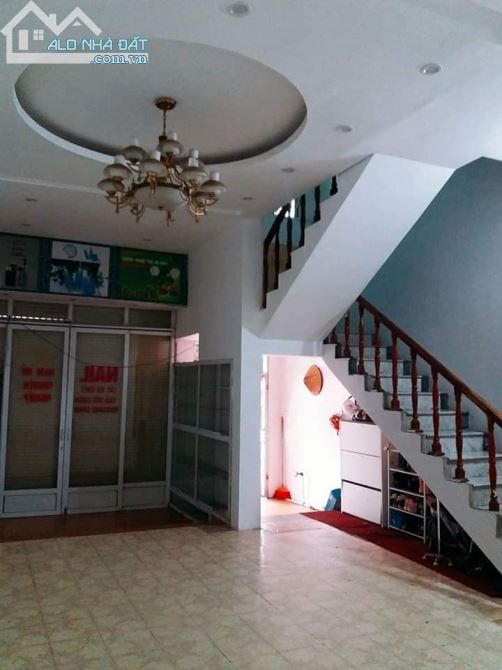 Bán Gấp nhà mặt ngõ 8 phỗ Vũ Thạnh, Dt 67m2 Mt 6,7m, x4 tầng, Ô tô vào nhà, giá 10,6 tỷ - 2