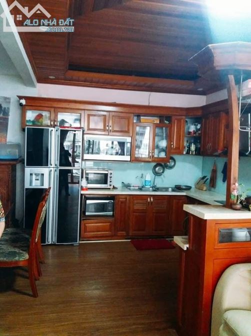 Bán Gấp nhà mặt ngõ 8 phỗ Vũ Thạnh, Dt 67m2 Mt 6,7m, x4 tầng, Ô tô vào nhà, giá 10,6 tỷ - 3