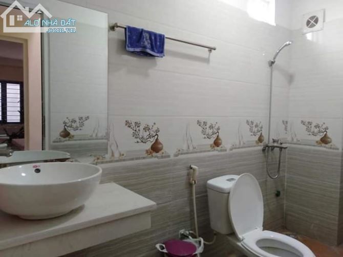 Nhà Đẹp Trong  Mộng, Đường Rộng Thênh Thang Phan Đình Giót Hà Đông  39m2 Giá 5.15 Tỷ. - 3