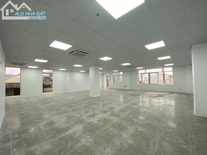 TÒA BIULDING 13 TẦNG, 5000M2 SÀN, 1 MẶT PHỐ VÀ 1 MẶT NGÕ PHÍA SAU, MT11M, MẶT  CẦU DIỄN