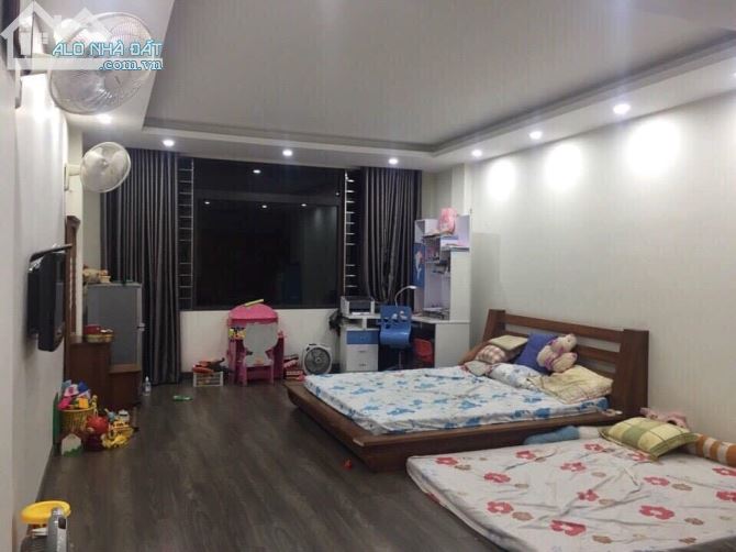 Cần bán nhà 5 tầng mặt ngõ phố Quan Nhân, Dt 46m2, Mt 4m, giá 5 tỷ 700tr - 3