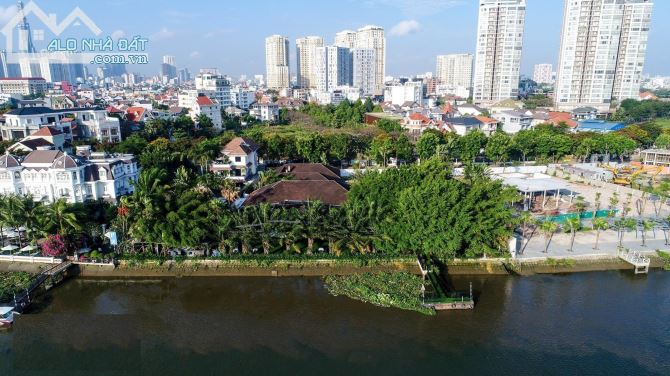 Biệt thự ven sông Thảo Điền - Q2. View sông SG trực diện. DT: 2370m2 (45x70). Giá: 298 tỷ - 5