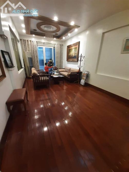 Bán nhà mặt ngõ thông sang Hồ Hoàng Cầu, Dt 55m2 x4 tầng, Mt 4,5m, giá 7,8 tỷ - 3