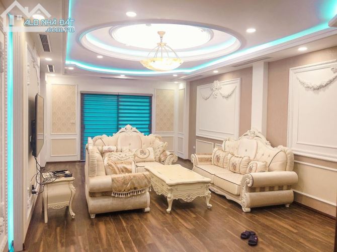 Bán nhà phố Nguyễn Thị Định, Cầu Giấy. 7 tầng, thang máy, kinh doanh đỉnh.